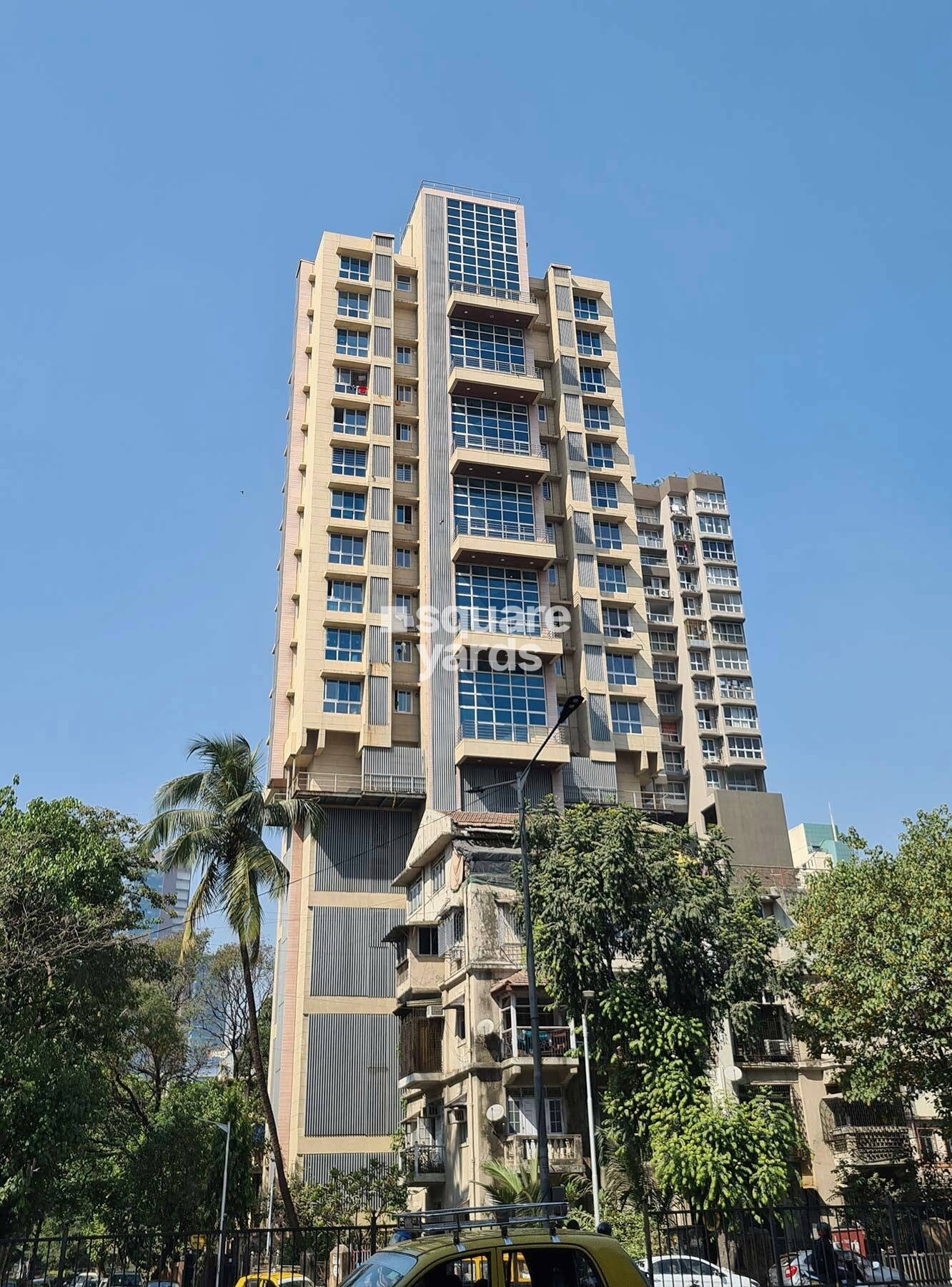 Pashmina Serene Tower View 2