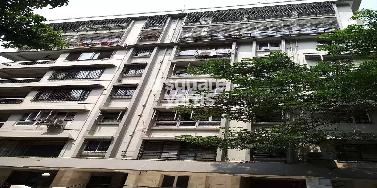 Pete Ann Lou Apartment