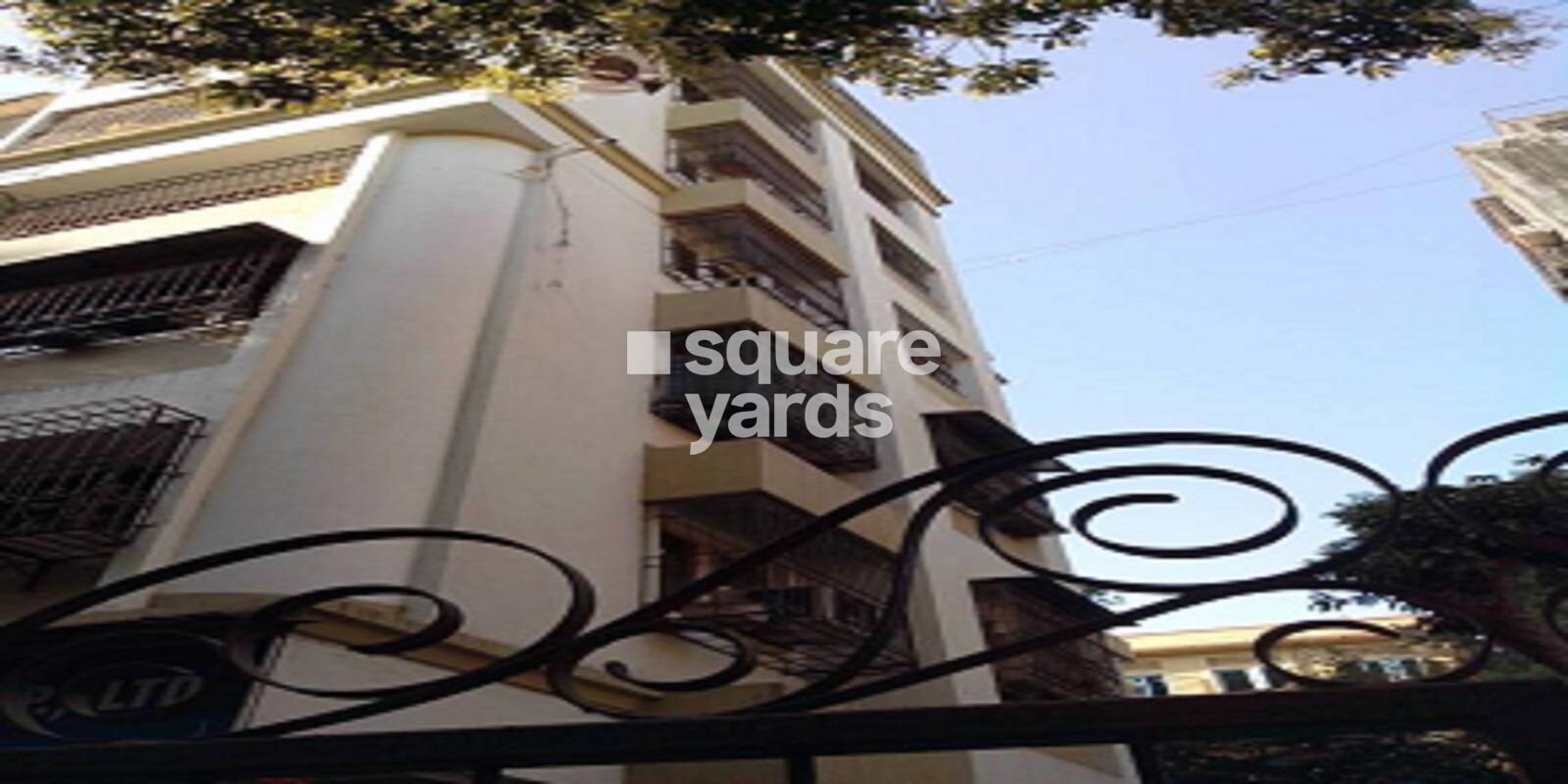 Pethe Apartments