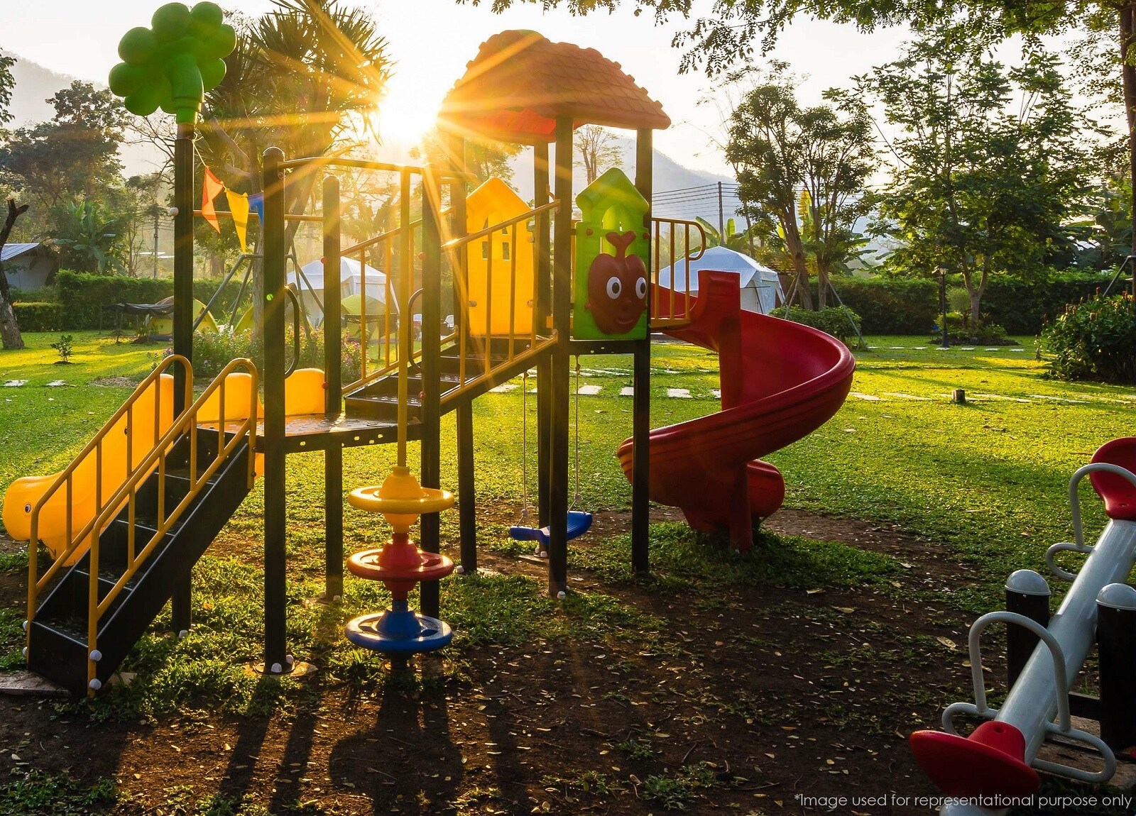 Pranav Lakshman Tower CHS Amenities-Features