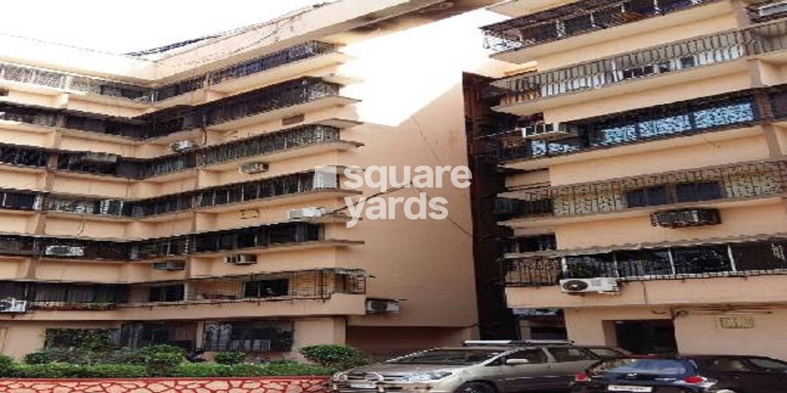 Queens Park Apartments