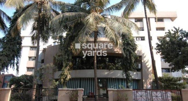 Remi Bizcourt Tower View