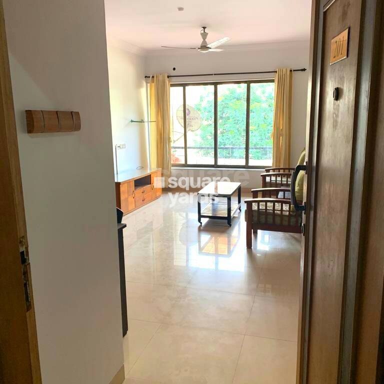 Renaissance Tower Apartment Interiors 5