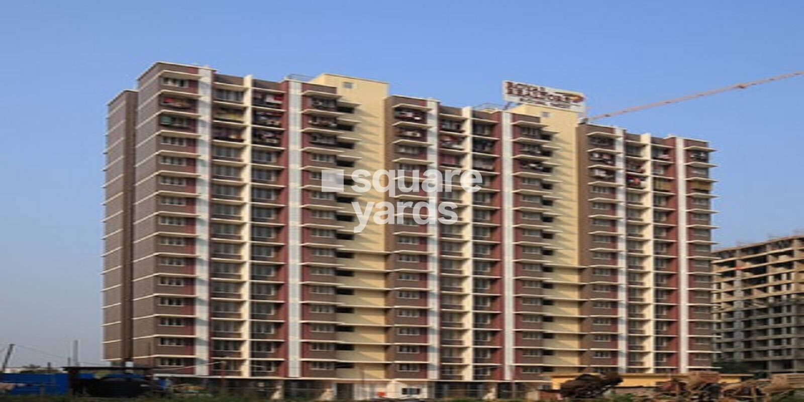 royal-nest-malad-west