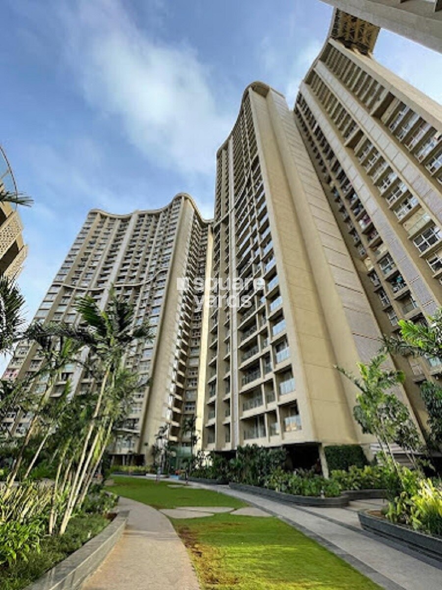 Runwal Elegante Tower View 4