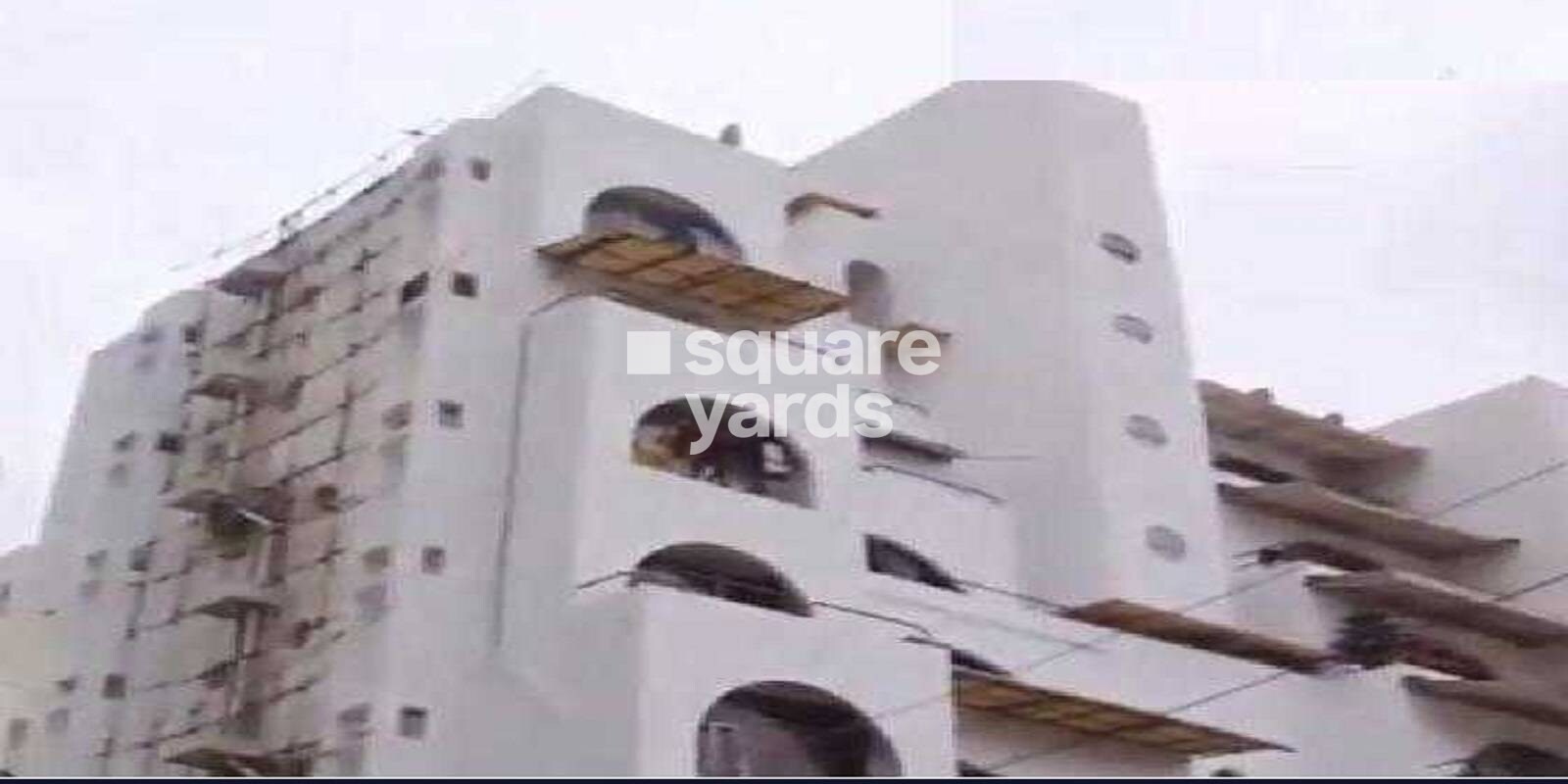 Rustomjee Gagan Apartments