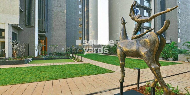 Rustomjee Paramount Amenities-Features 4