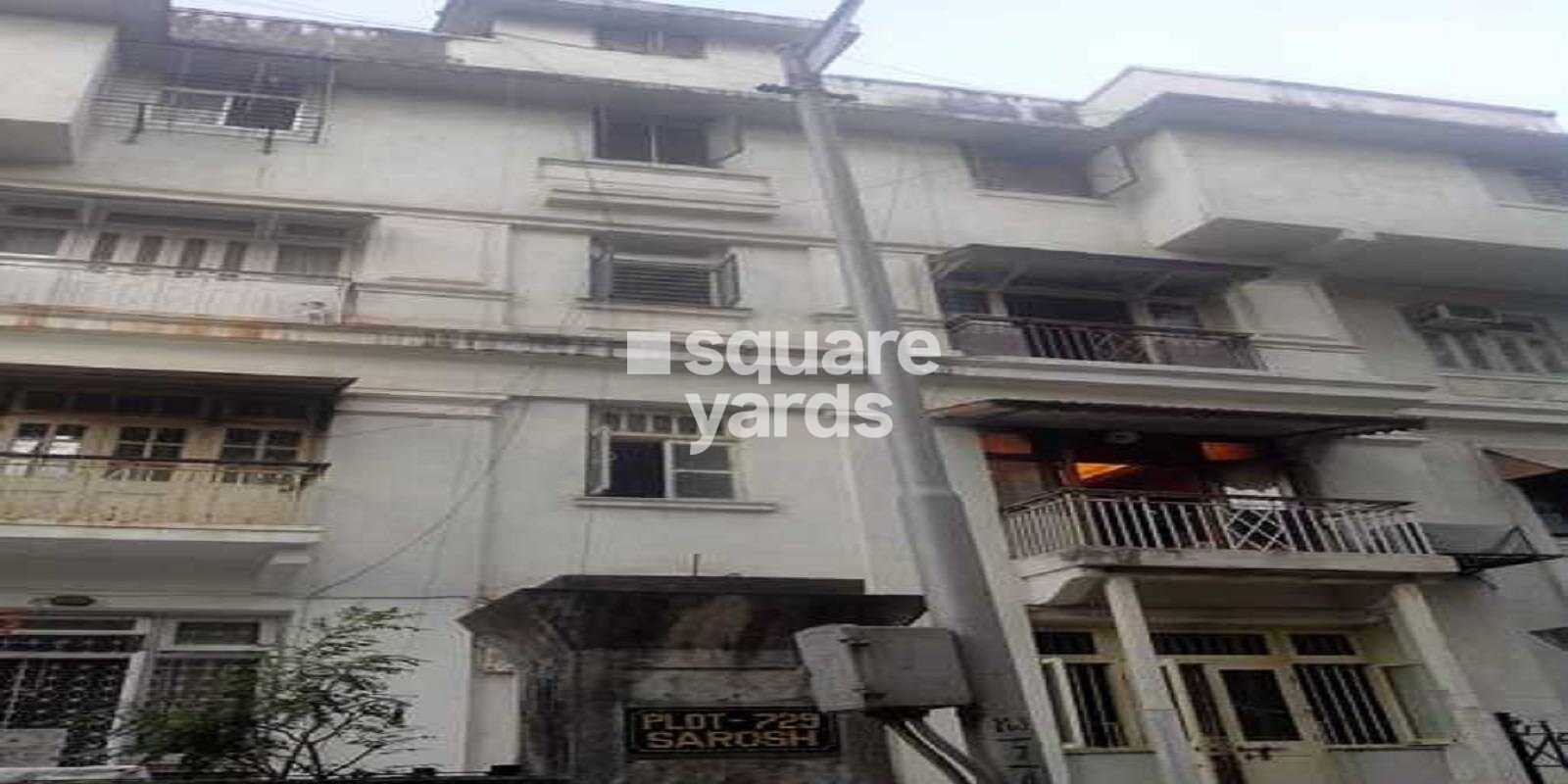 Sarosh Apartment