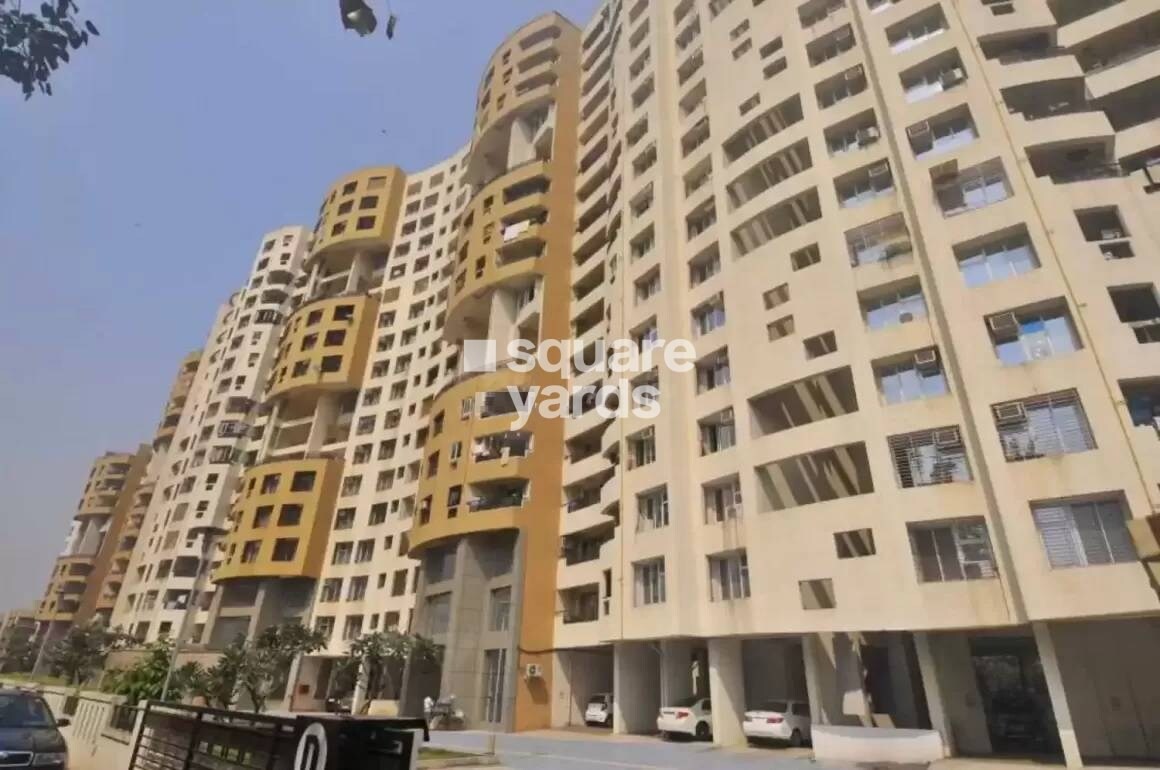 Shrishti Synchronicity Tower View 2