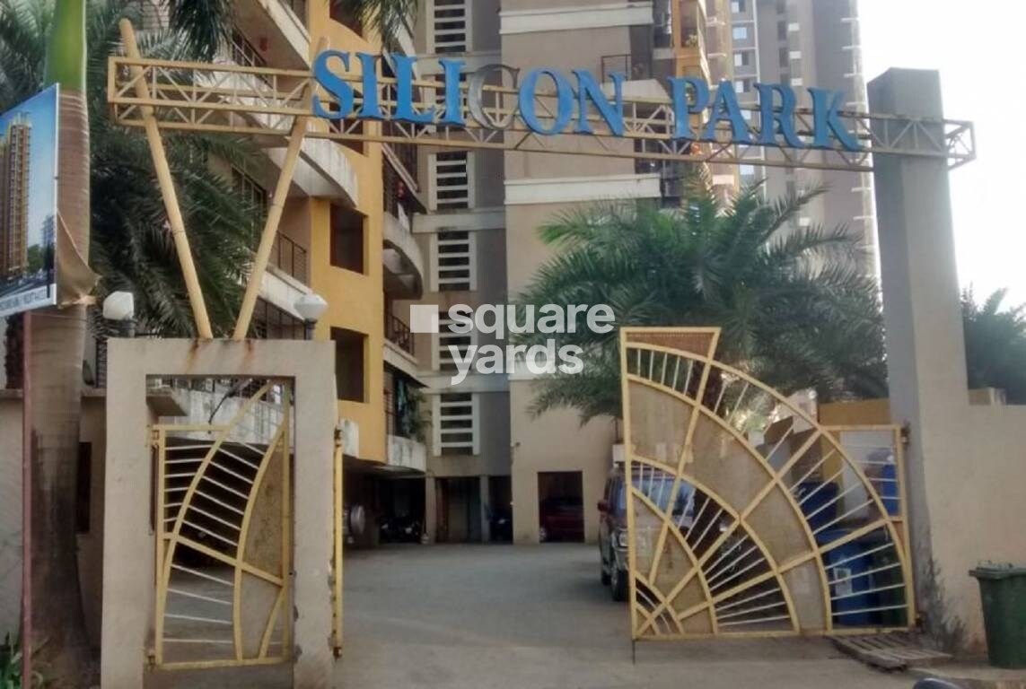 Silicon Park Entrance View