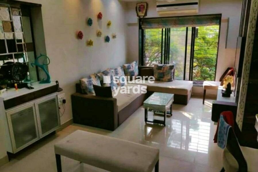 Representative image as actual visual unavailable for Silver Arrow CHS