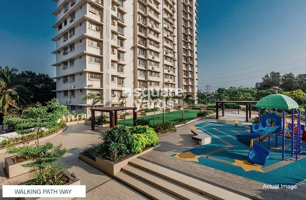 Skyline Sparkle Amenities-Features 1