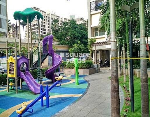 Spring Grove Uno Society Amenities-Features