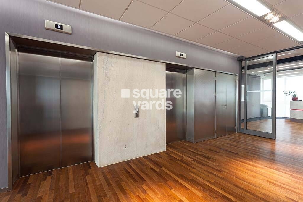 Sumer Trinity Towers Lift Lobby Image