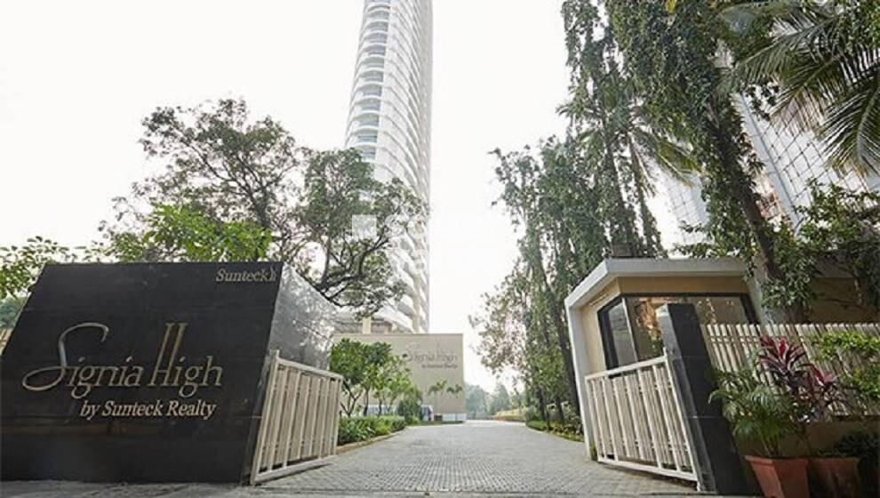 Sunteck Signia High Entrance View