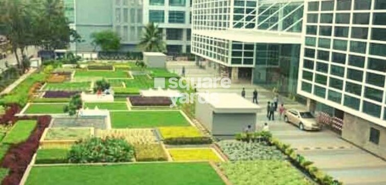 Supreme Chambers Entrance View