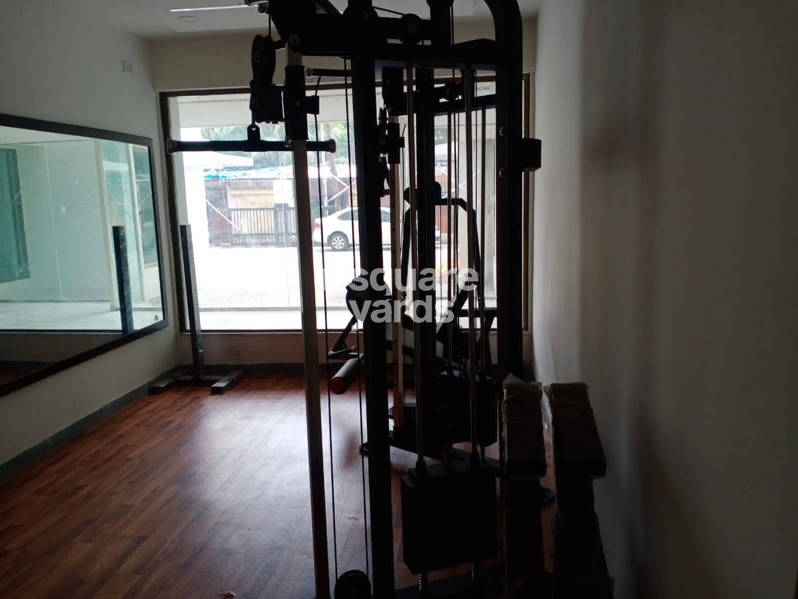 Teenmurti Summit Gymnasium Image 1