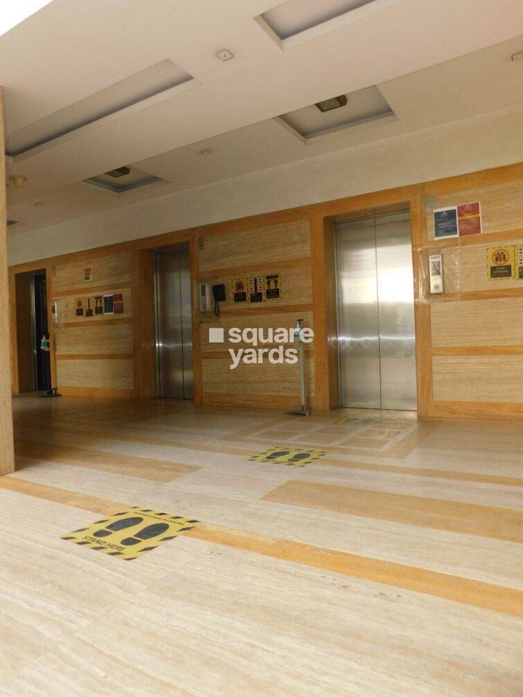 The Crescent Business Park Lift Lobby Image