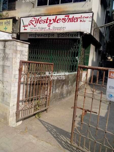 The Crest Apartment Entrance View