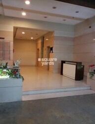 The Wadhwa Parwana Tower Lift Lobby Image