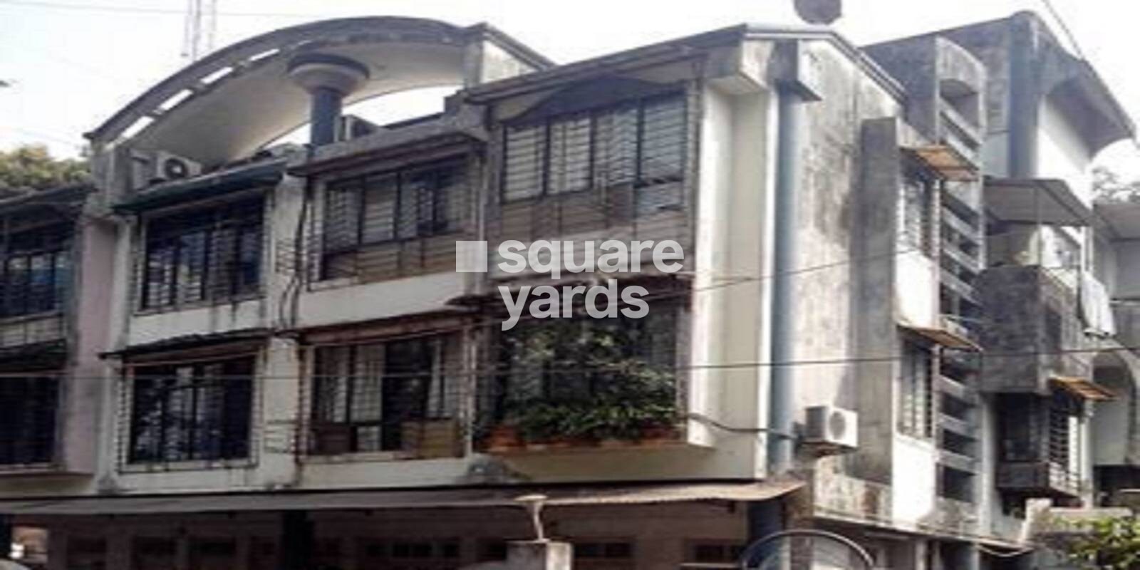 Tulsi Niwas Apartment