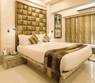Union Park Khar West Amenities-Features