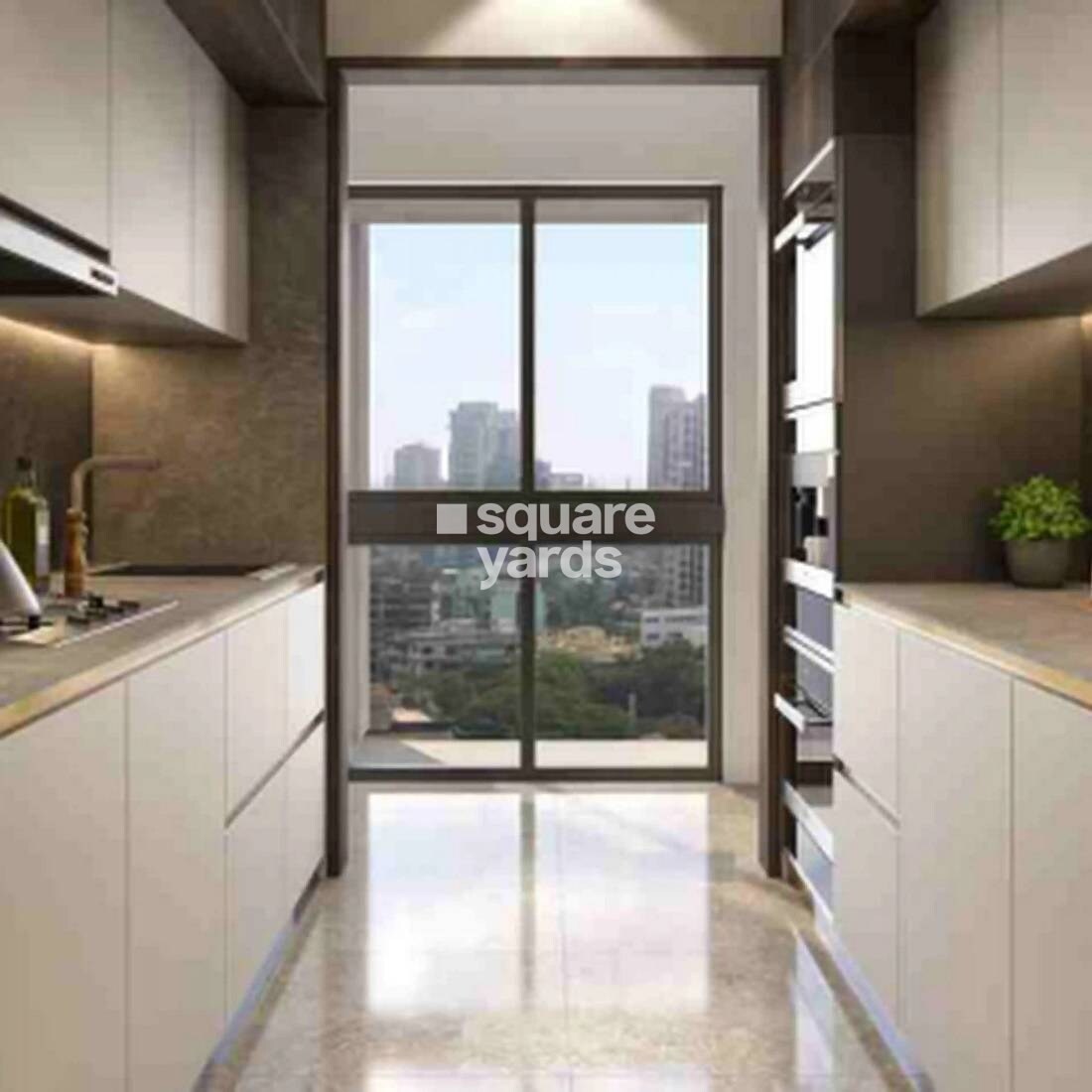 Vinayak Florence Heights