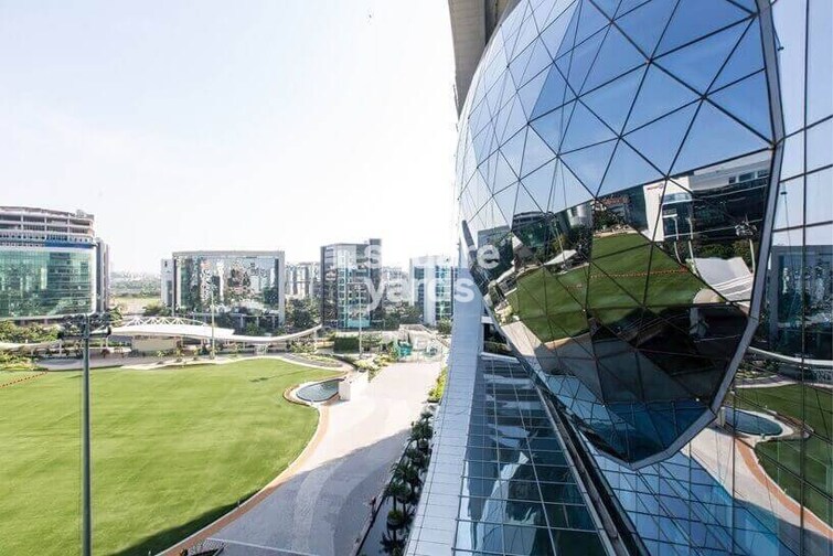 Wadhwa The Capital Tower View 3