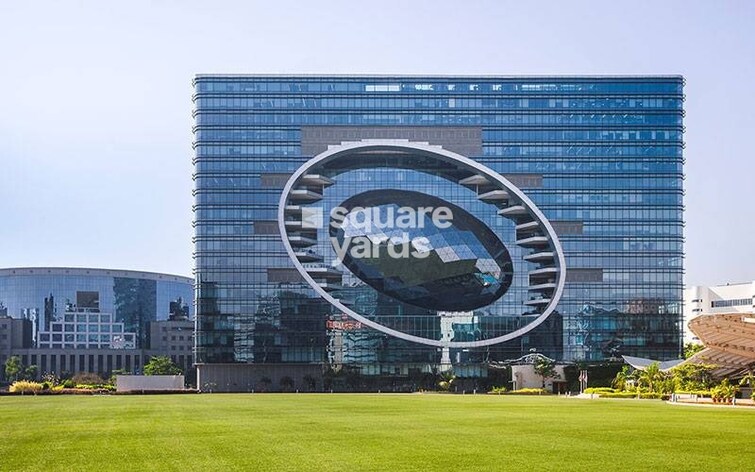 Wadhwa The Capital Tower View 4