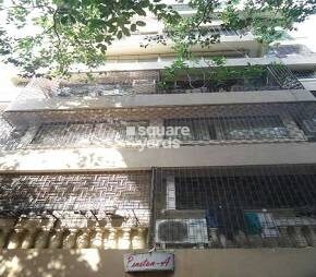 Benston Apartment