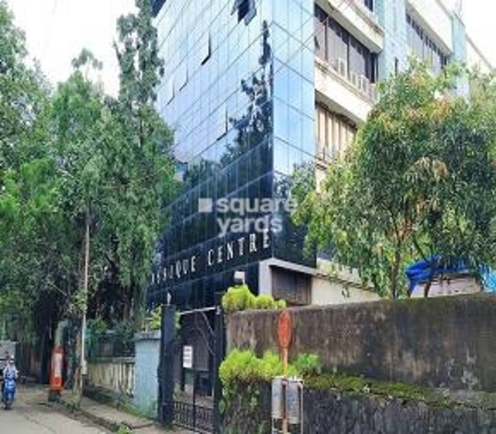 Classique Centre Cover Image