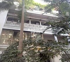 Dedhia House