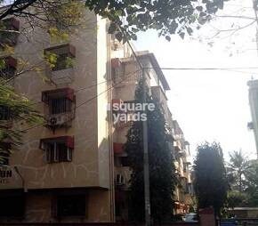 Glendon Apartment