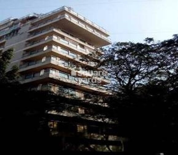 Juhu Trishul Cover Image