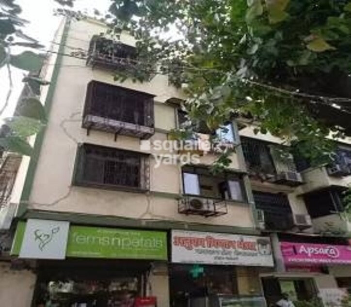 Kakad Estate Worli Cover Image