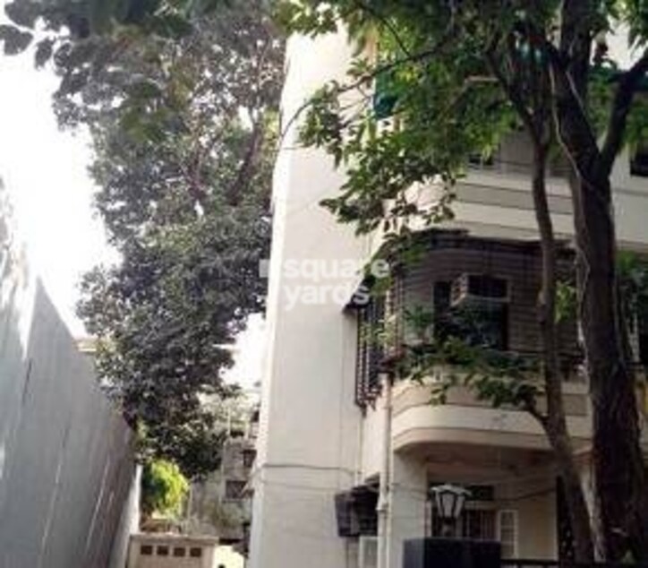 Kirti Mahal Apartment Cover Image