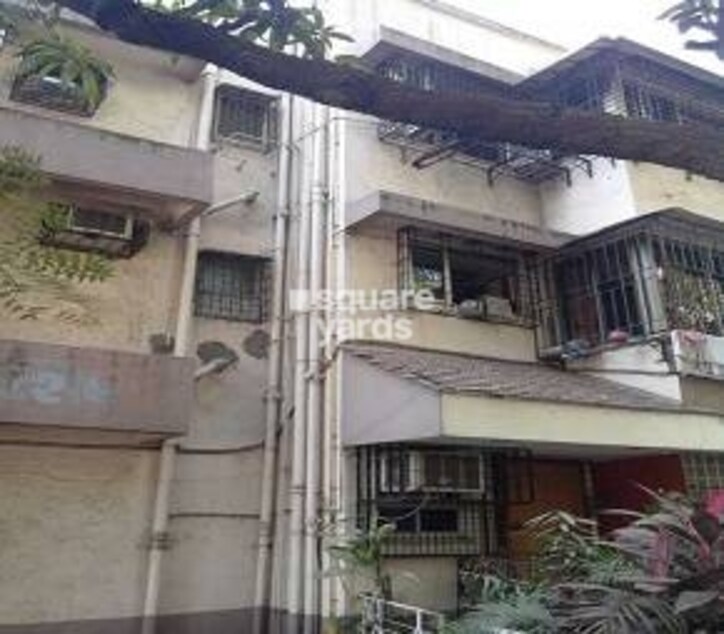 Lal Kashish Apartment Cover Image