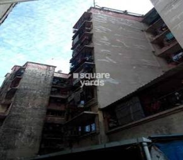 Lilly Sadan Apartment Cover Image