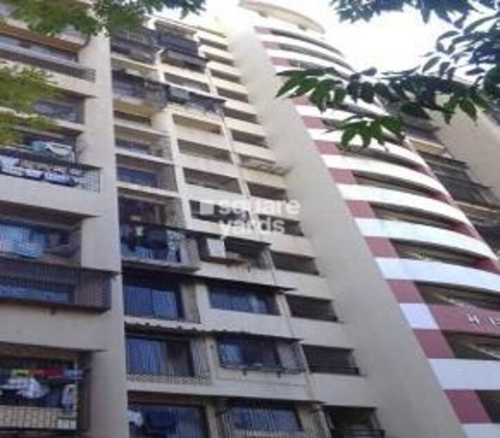 Mahagiri Apartment Cover Image