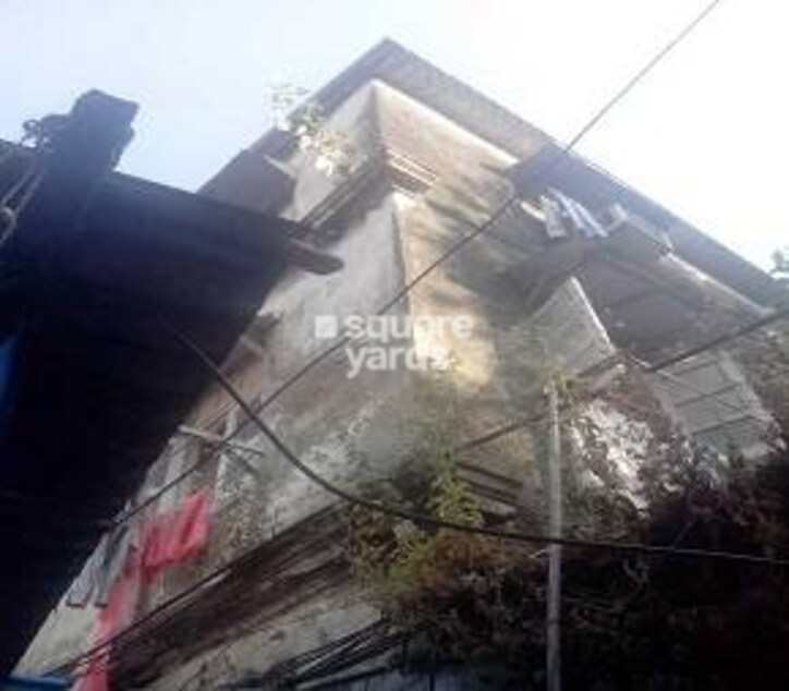 Makhdoom Manzil Apartment Cover Image