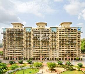 Nahar Callalily Apartment