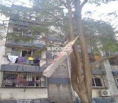 Paras B Apartment