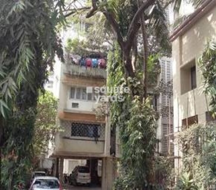 Peral palace Apartment Cover Image
