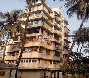 Seep Apartments