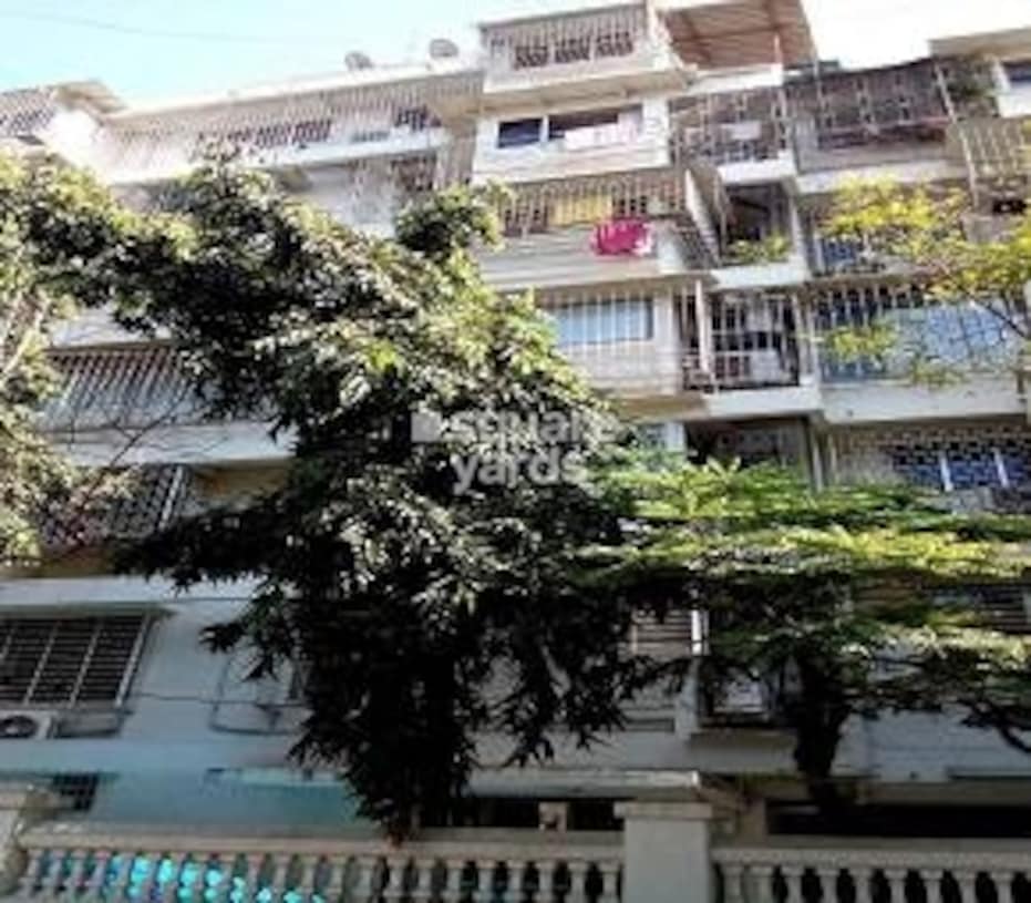 Shiva Building Bandra East Cover Image