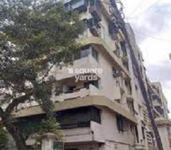 Thackers Apartment Cover Image