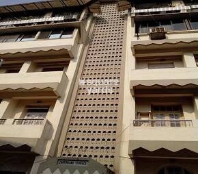 Zaverbanu Terrace