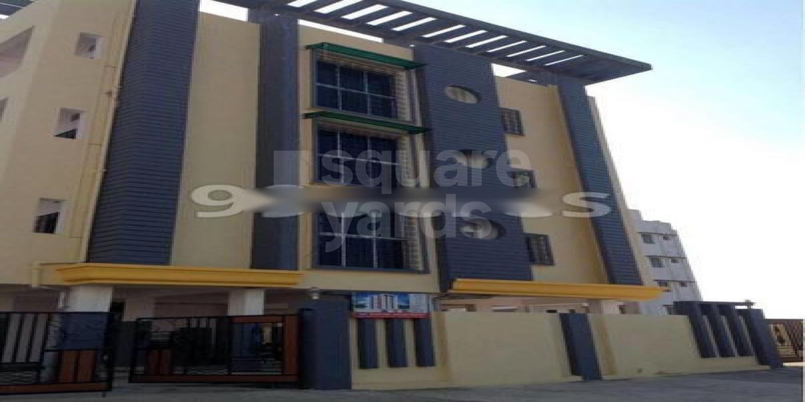 Daivee Apartment residential project in Dabha