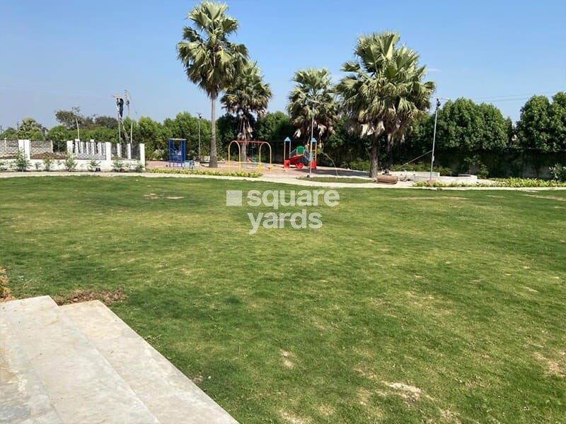 Tirupati Silver Park Amenities-Features