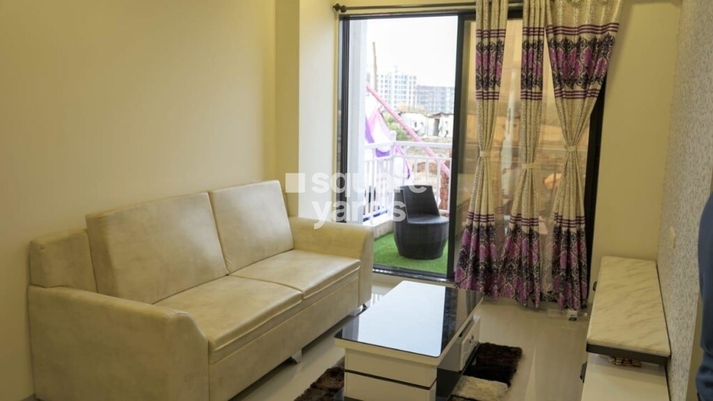 Gruharaj Royal Regalia